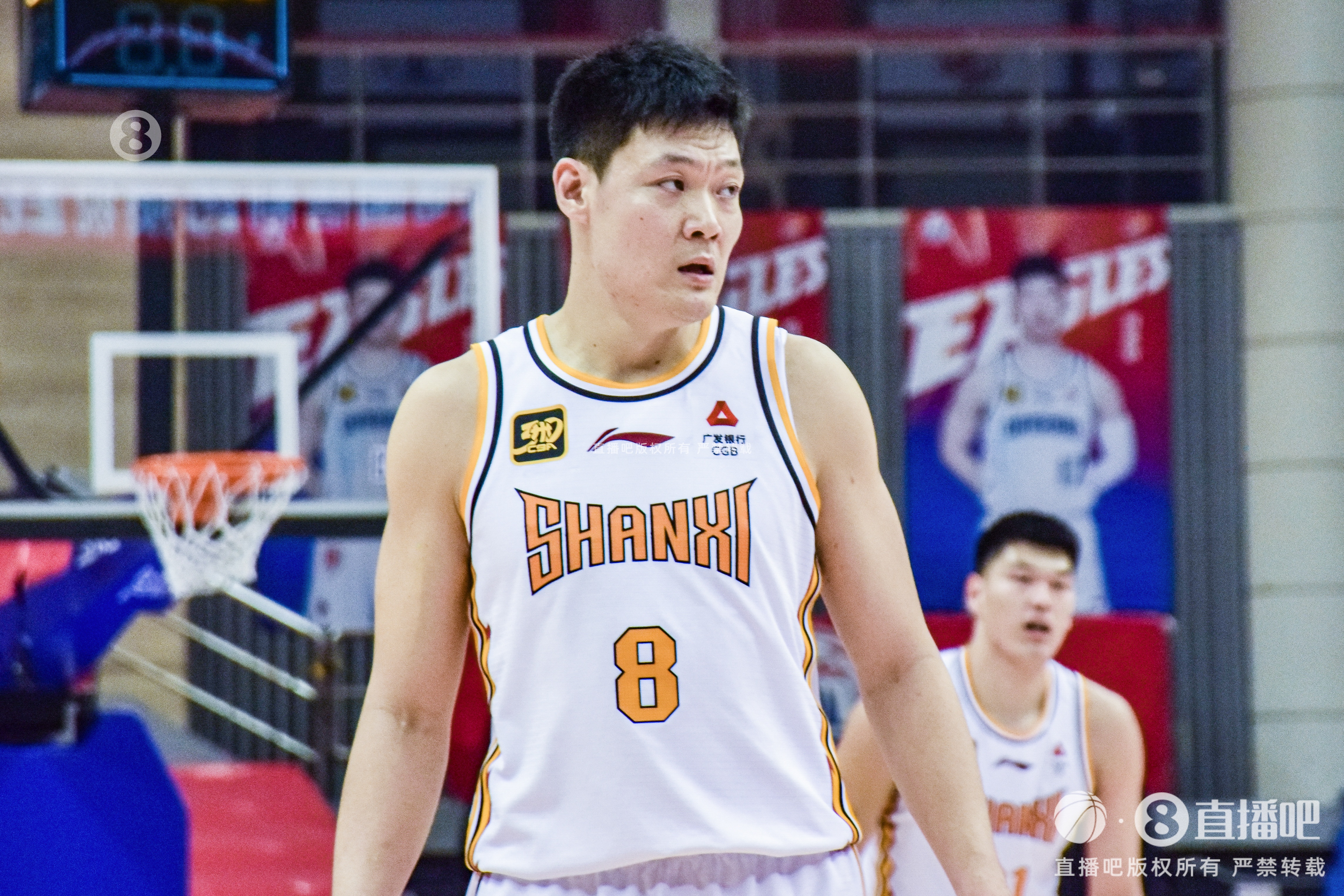 就你还正常!张宁半场8中5拿到10分2板2助